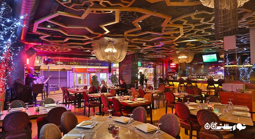 زوریک کافه اند رستورانت