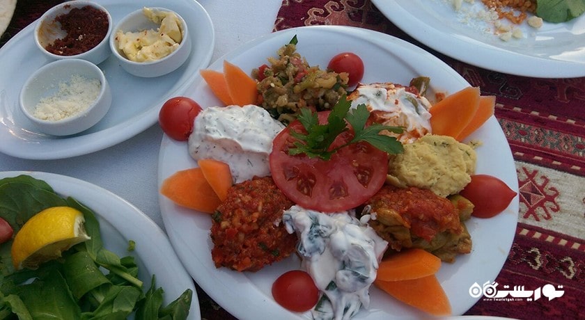 رستوران رستوران کروان اوجاکباشی شهر مارماریس 