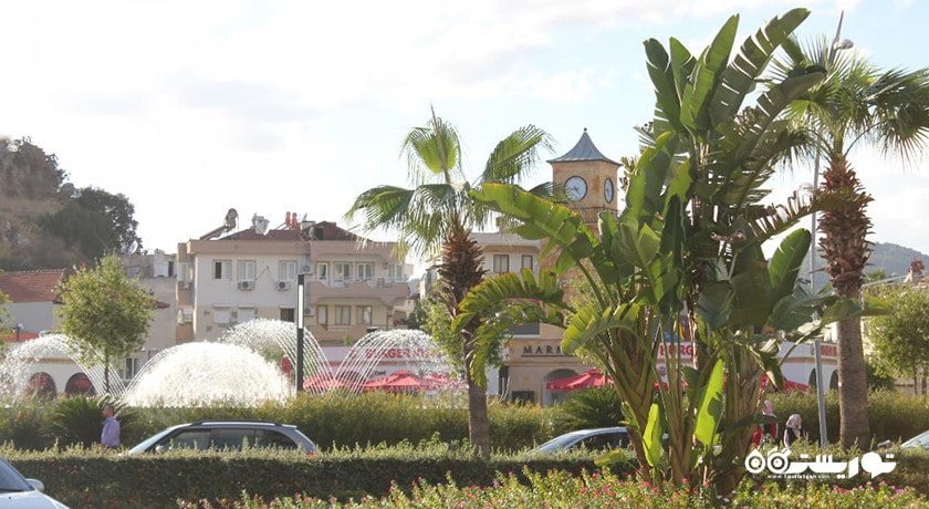 میدان جوانان نوزدهم ماه مه و فواره های رقص آب -  شهر مارماریس