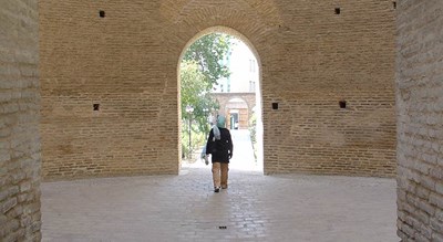  برج طغرل  شهرستان تهران استان تهران