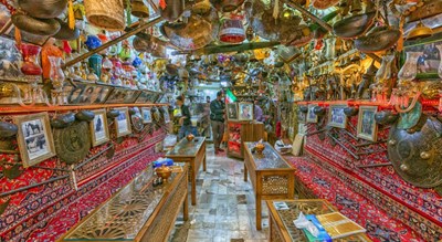 رستوران قهوه خانه و دیزی سرای چاه حاج میرزا (آزادگان) شهر اصفهان 