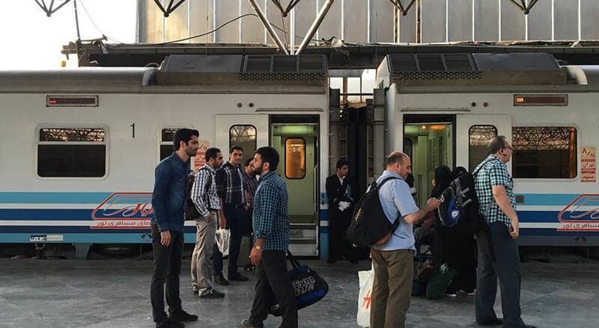  ایستگاه و میدان راه آهن شهرستان تهران استان تهران