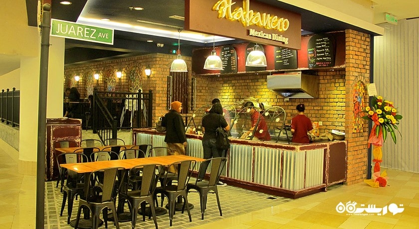 مرکز خرید مرکز خرید کویینز بی شهر مالزی کشور پنانگ