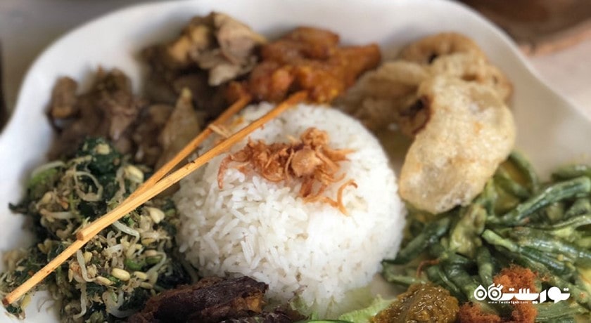 رستوران رستوران نوک شهر بالی 