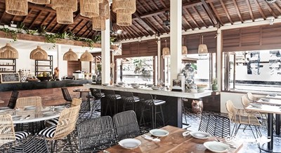 رستوران رستوران اولکان بالی شهر بالی 