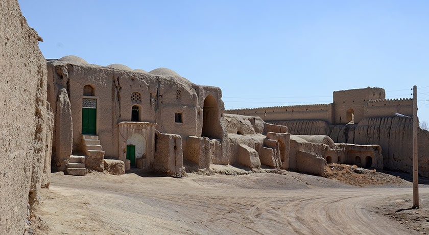  ارگ قورتان شهرستان اصفهان استان اصفهان