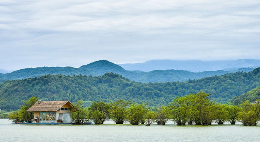 تالاب استیل -  شهر آستارا