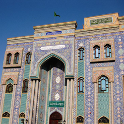مسجد ایرانی، بر دبی