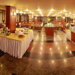 رستوران سادآباد