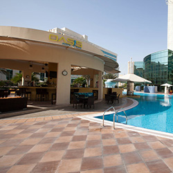 اوآسیس پول  بار