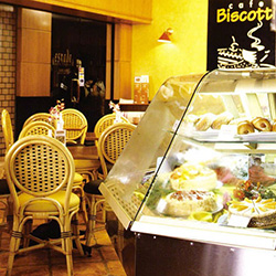 رستوران و بارهای هتل دینستی