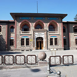 موزه جمهوری، ساختمان دوم مجلس