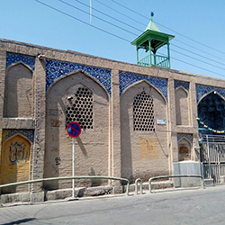آرامگاه میرعماد اصفهان و مسجد ظلمات