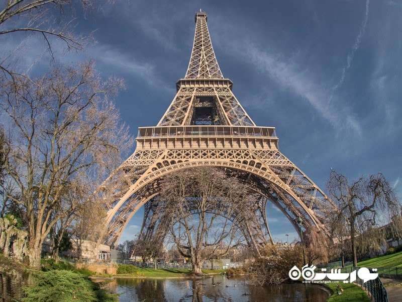 12- برج ایفل در پاریس