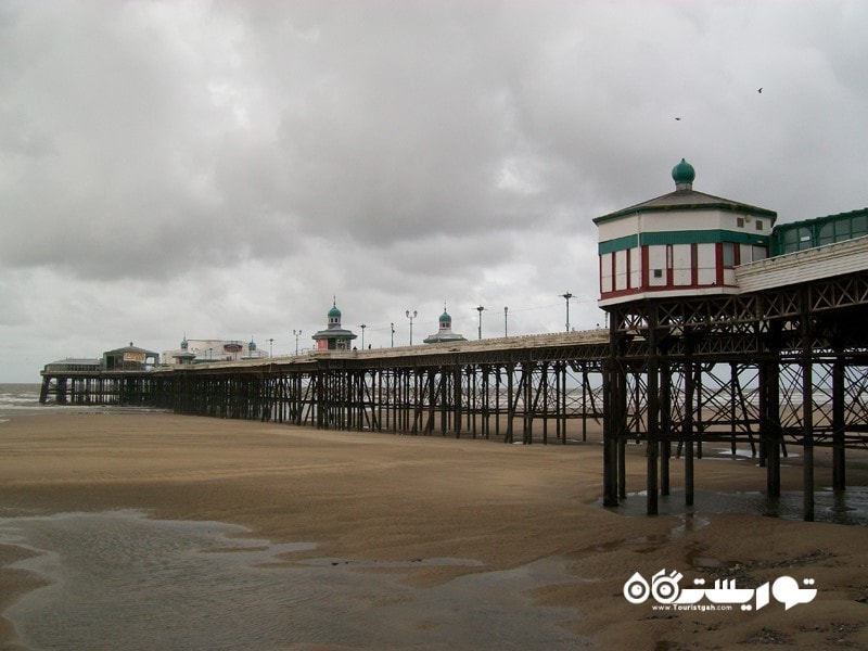 بلکپول پیرس (Blackpool Piers) در بریتانیا