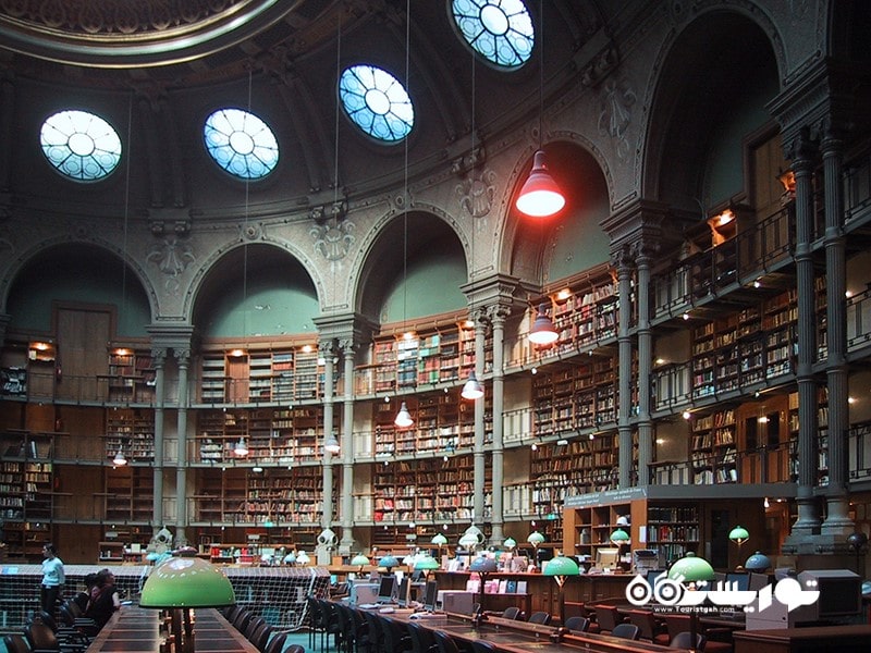 4. کتابخانه ملی فرانسه 1368، فرانسه
