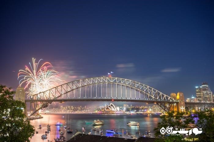 بندر سیدنی یکی از اصلی ترین جاذبه های برگزاری جشن شب سال نو