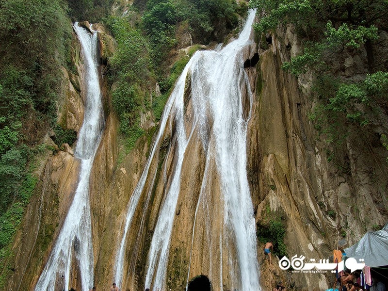 6- آبشارکمپتی (Kempty Falls)، موسوری (Mussoorie)، دهرادون (Dehradun)، اوتاراکند (Uttarakhand)