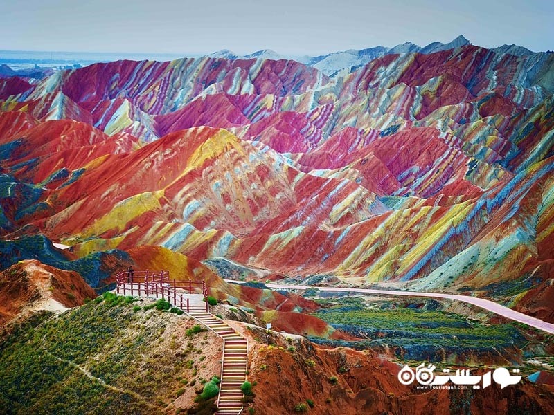  رنگارنگ زمین در پارک ملی ژانگیه دانکسیا کشور چین
