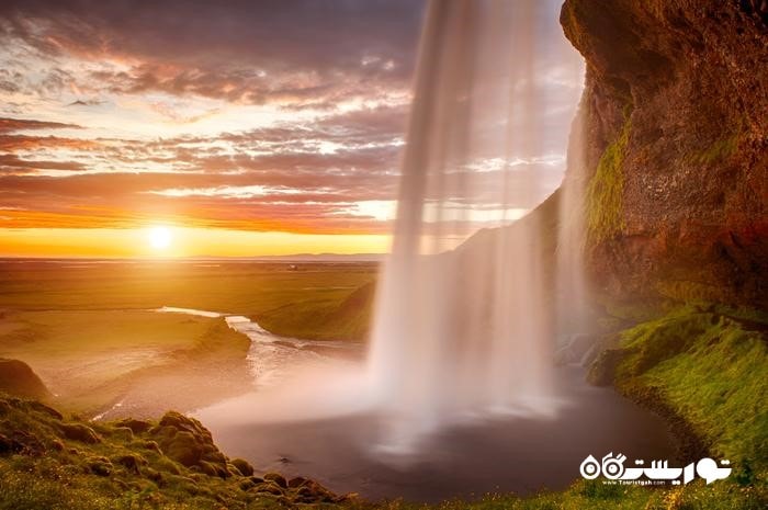 آبشارهای سِلیا لَندزفوس، ایسلند (Seljalandsfoss Waterfalls, Iceland)