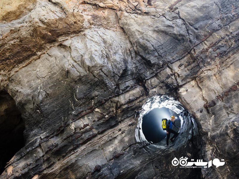 غار هانگ سون دونگ (HANG SON DOONG CAVE) کشور ویتنام