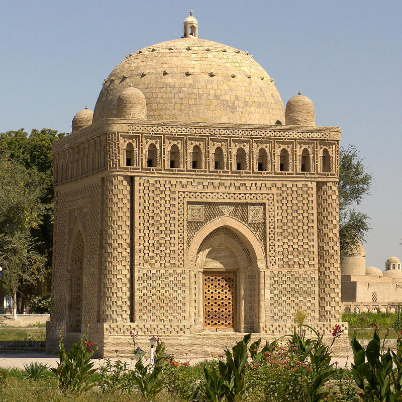  مقبره امیراسماعیل سامانی 