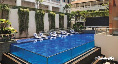 استخر روباز هتل لمردین سنگاپور