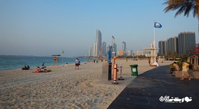 سرگرمی ساحل کورنیش شهر امارات متحده عربی کشور ابوظبی