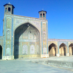 مسجد وکیل