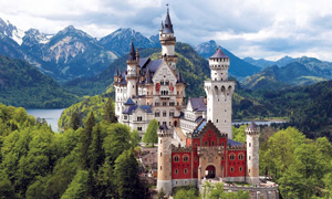 پر بازدید ترین قلعه ها و کاخ های جهان