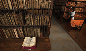 با 10 مورد از قدیمی ترین کتابخانه های دنیا آشنا شوید