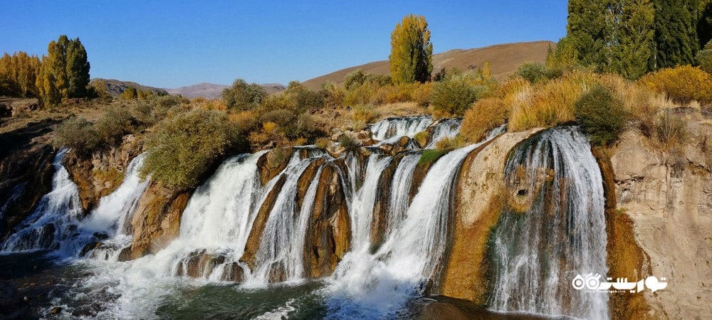 راهنمای سفر به وان