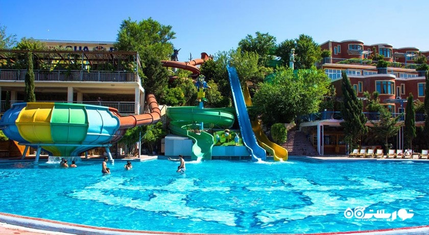 سرسره های مهیج پارک آبی هتل