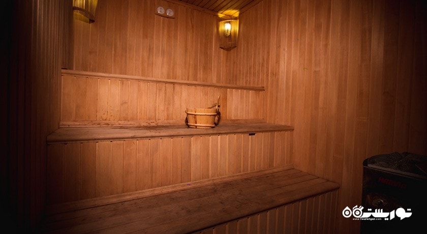 سونا خشک مرکز سلامتی و اسپا