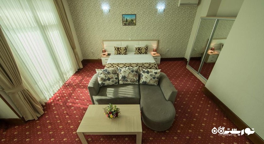 سوئیت جونیور هتل باکو این