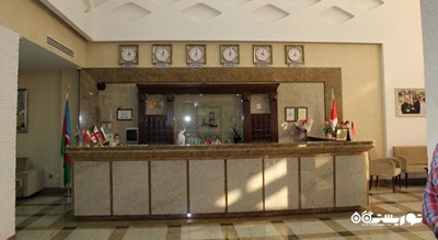 میز پذیرش هتل بسفر باکو