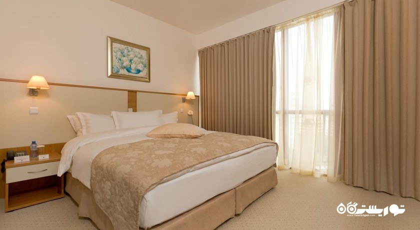   هتل دبل تری بای هیلتون وارنا شهر وارنا