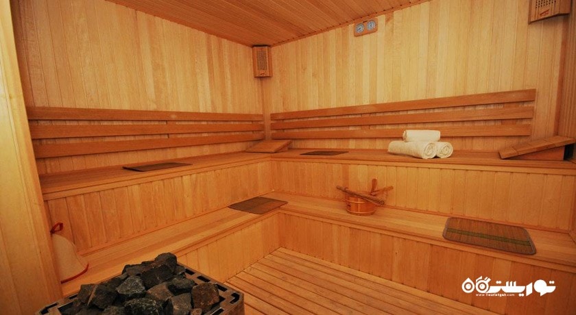 سونا خشک مرکز سلامتی و اسپا