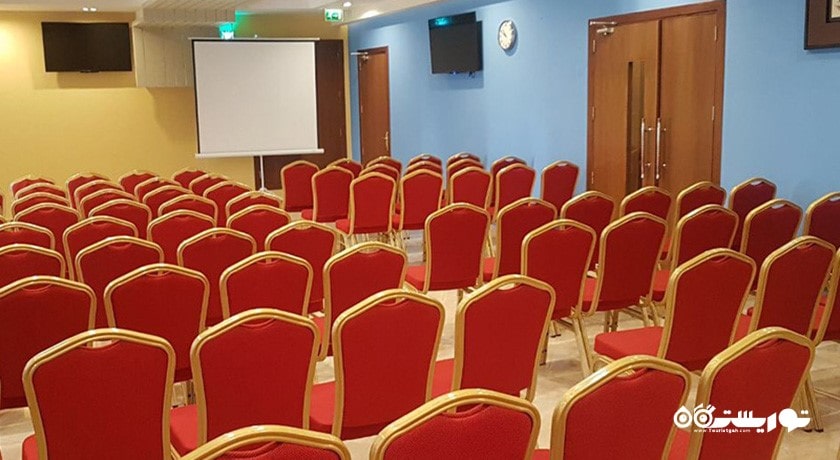 سالن برگزاری همایش و جلسات