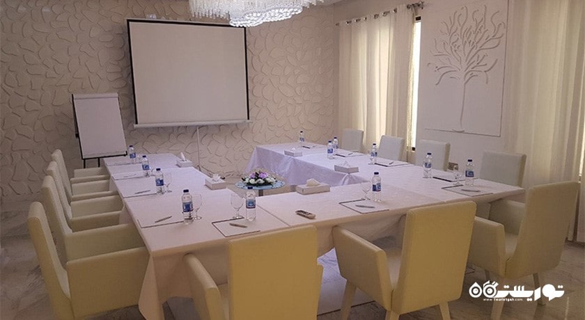 اتاق برگزاری جلسات در هتل