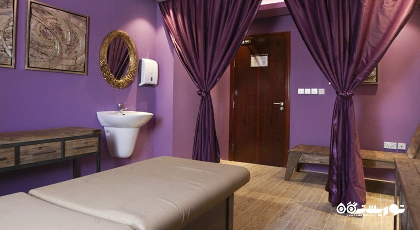 تخت ماساژ مرکز سلامتی و اسپا