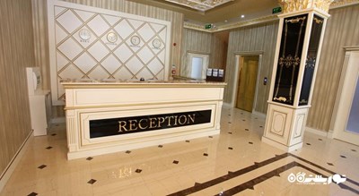 میز پذیرش هتل اپرا باکو