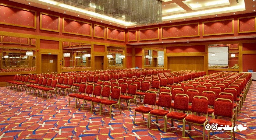 سالن برگزاری همایش و جلسات در هتل