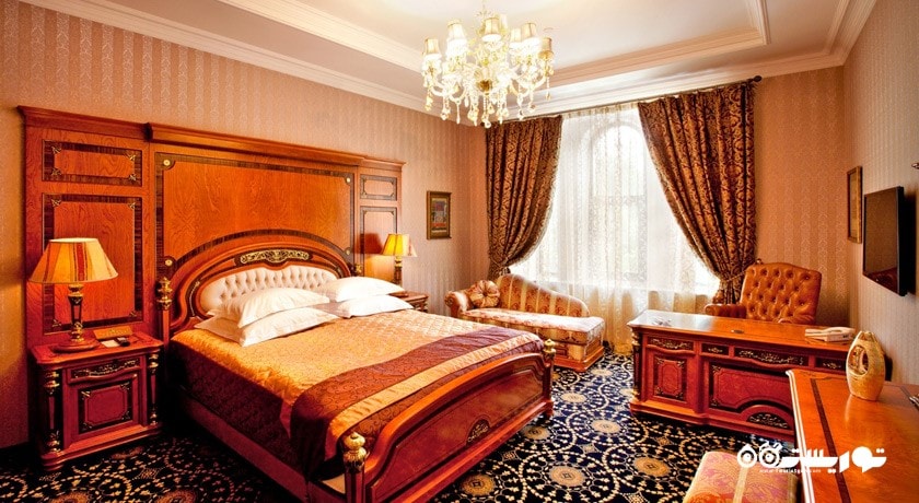 نمای تخت بزرگ سوئیت پرزیدنشال