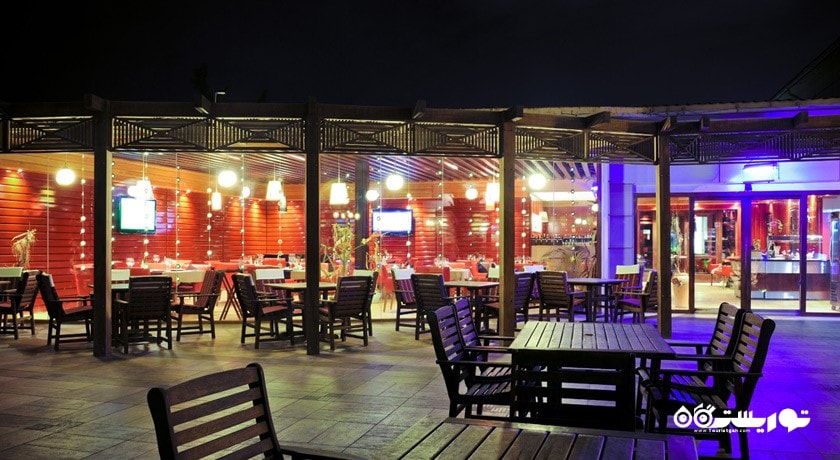 محوطه فضای باز رستوران تراس