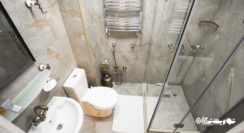 حمام و سرویس بهداشتی اتاق ها