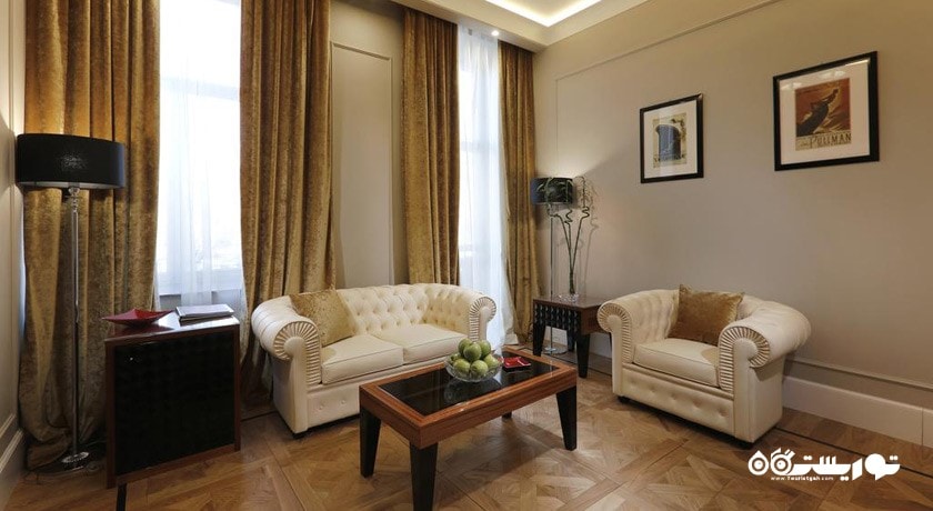 محوطه نشیمن سوئیت سینیور