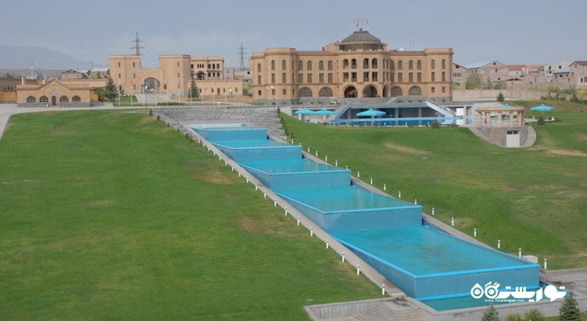 دورنمای هتل لاتار