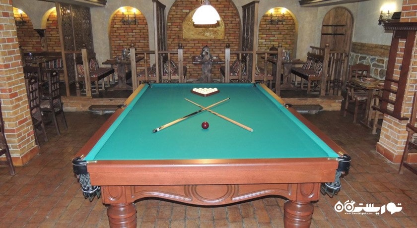 میز بیلیارد هتل قفقاز ایروان
