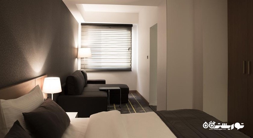 نمای تخت بزرگ اتاق دلوکس